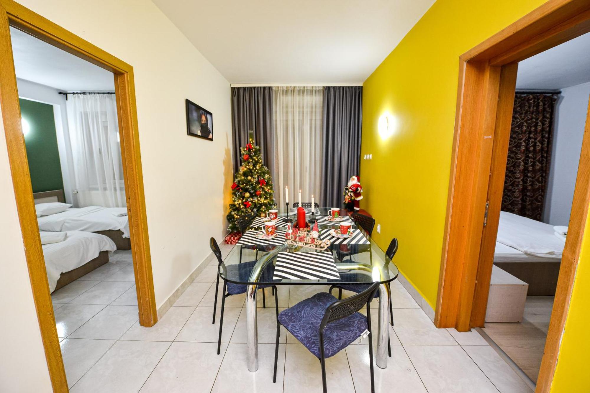 The Lincoln Suites - Central Shabbat Friendly Apartments Bucarest Esterno foto