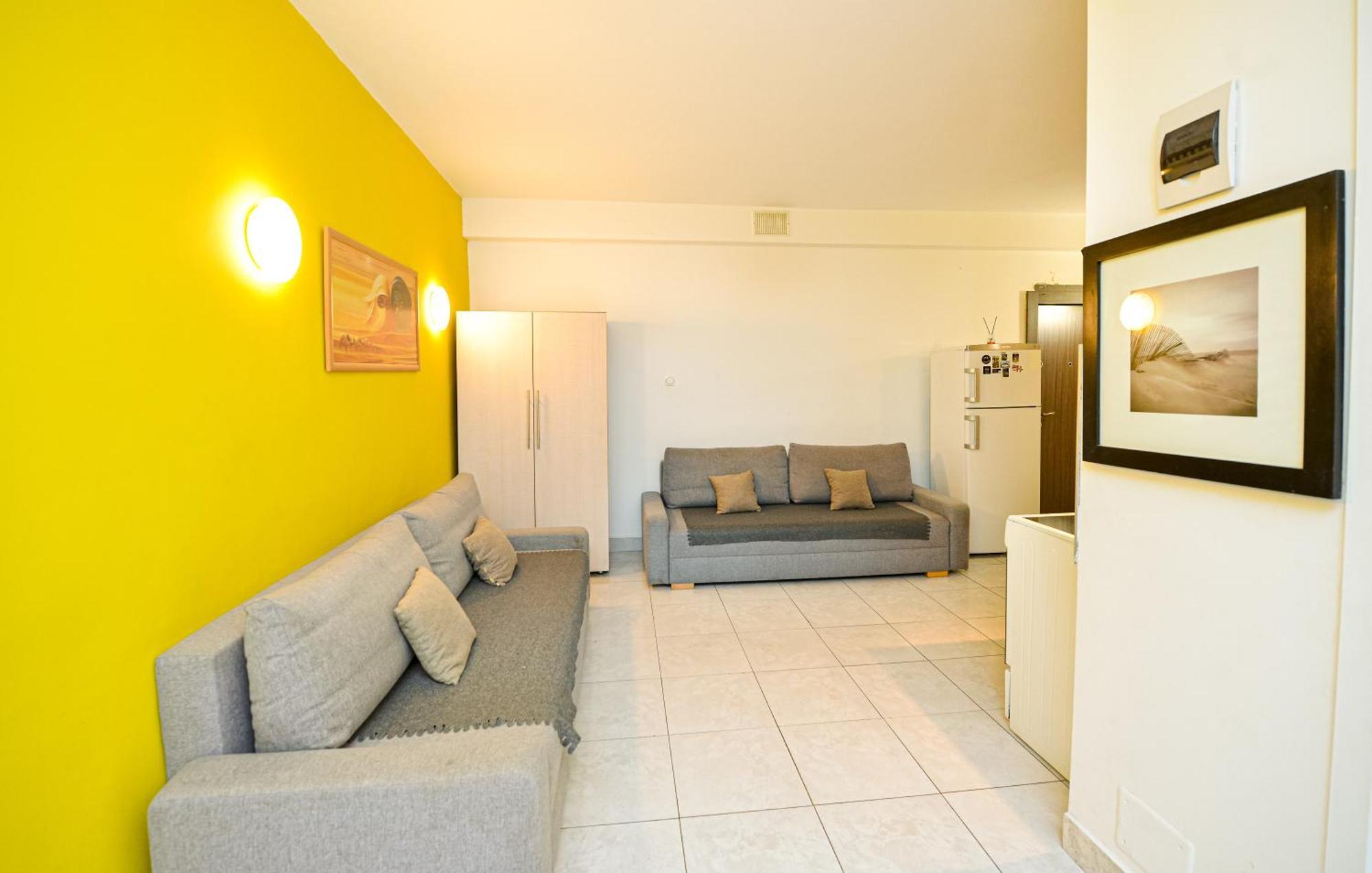 The Lincoln Suites - Central Shabbat Friendly Apartments Bucarest Esterno foto
